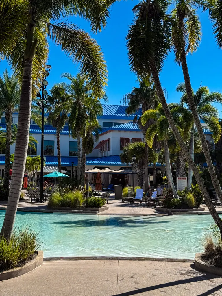 Loews Sapphire Falls Resort at Universal Orlando